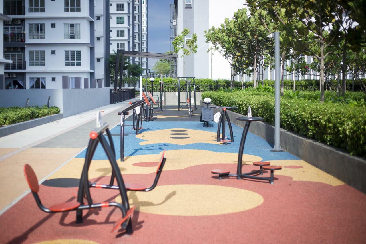 Bsp21 Apartment Jenjarum Ngoại thất bức ảnh